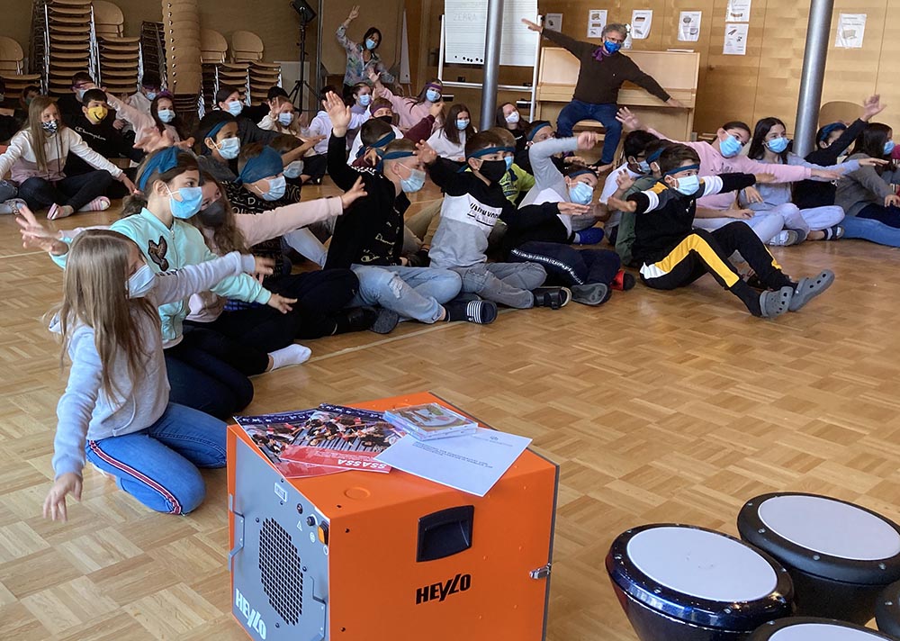 Schulhauskonzert mit Maskenpflicht Schulhauskonzert mit Maskenpflicht